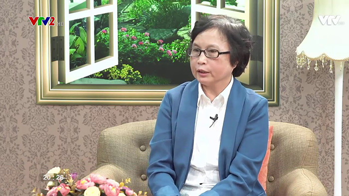 PGS.TS. Nguyễn Thị Vân Hồng tham gia chương trình tư vấn sức khỏe tiêu hóa